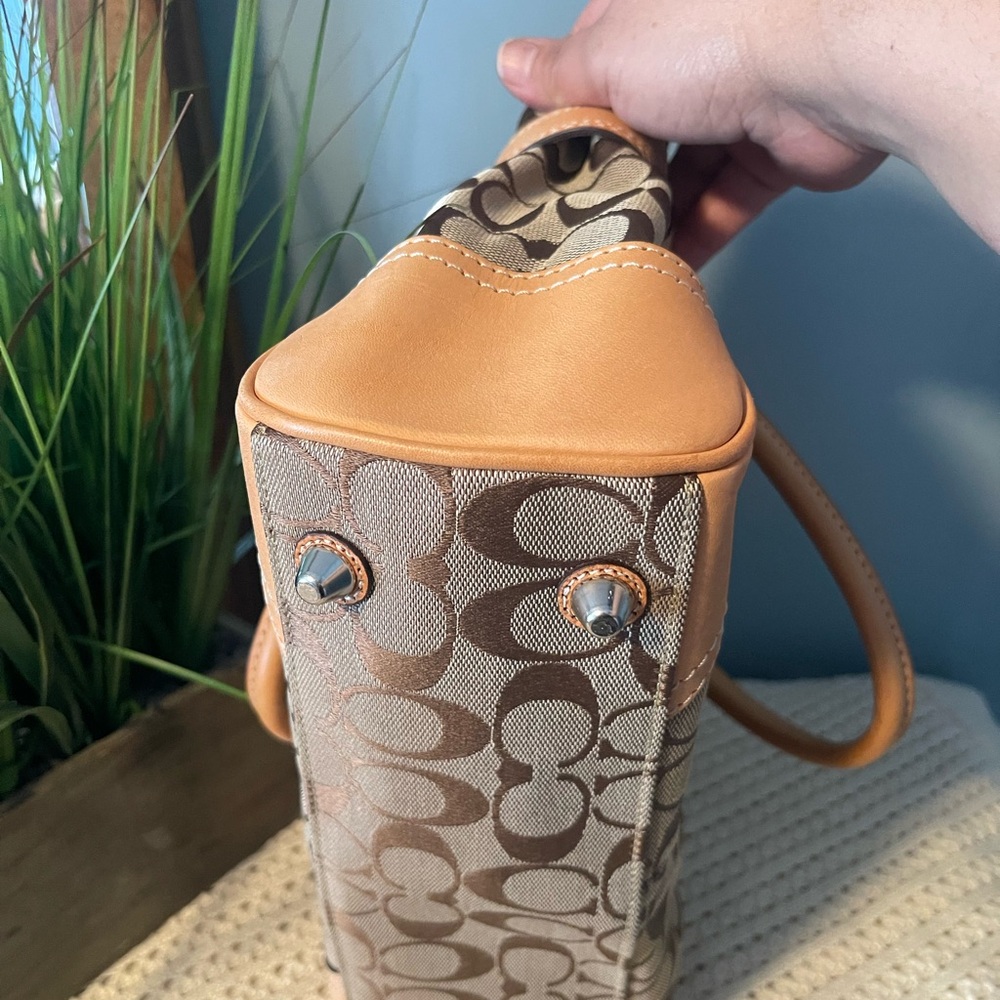 Coach Brown and Tan Signature Tote Bag - Picture 7 of 8